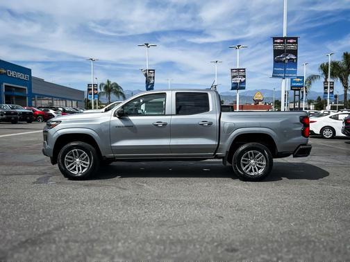 Sterling Gray Metallic 2026 Chevrolet Colorado LT