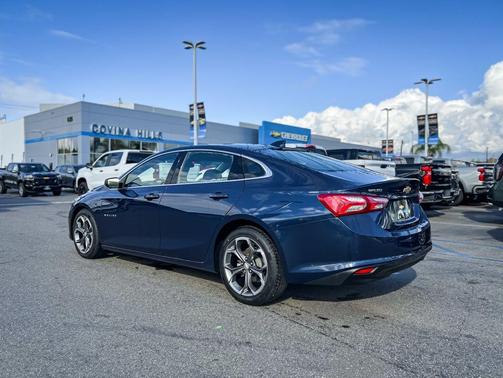 2022 Chevrolet Malibu FWD LT