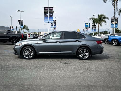 2022 Volkswagen Jetta 1.5T SE