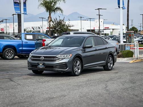 2022 Volkswagen Jetta 1.5T SE