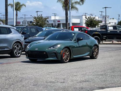 Ridge Green 2025 Toyota GR86 Base