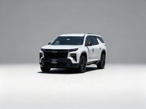 Polar White Tricoat 2026 Chevrolet Traverse RS