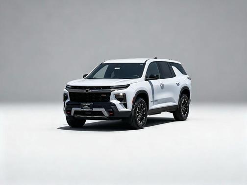 Polar White Tricoat 2026 Chevrolet Traverse AWD Z71