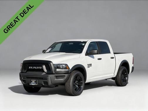 2024 RAM 1500 Classic Warlock Crew Cab 4x2 5'7' Box