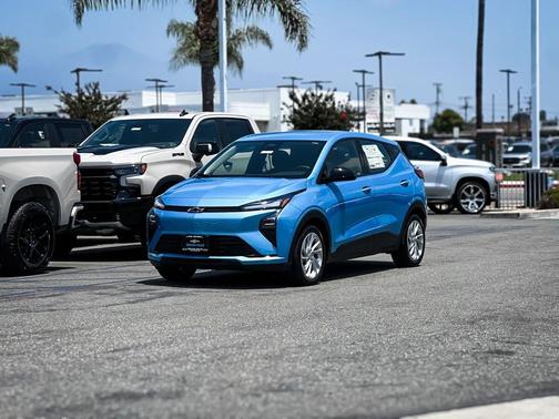 Marina Blue 2027 Chevrolet Bolt LT FWD