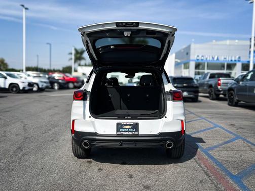 Iridescent Prl 2026 Chevrolet Trailblazer RS