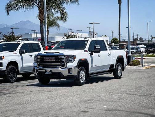 Summit White 2023 GMC Sierra 2500 SLE