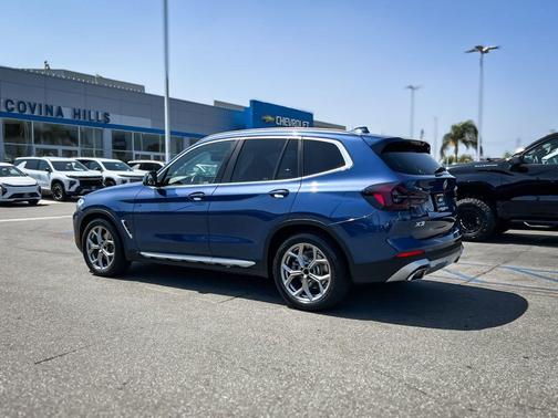 Phytonic Blue Metallic 2023 BMW X3 sDrive30i