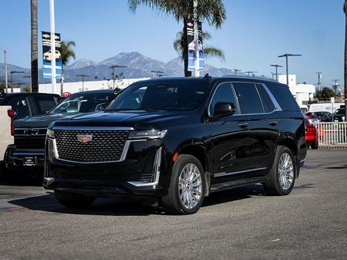 2023 Cadillac Escalade Premium Luxury