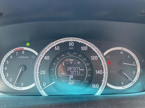 Lunar Silver Metallic 2016 Honda Accord EX