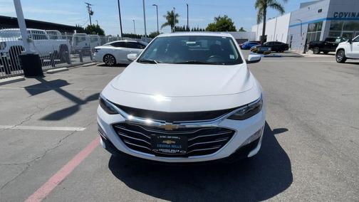 2022 Chevrolet Malibu FWD LT