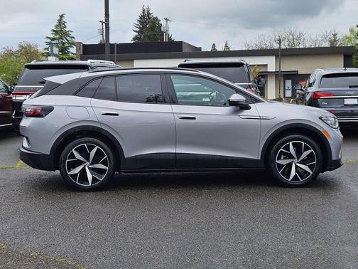 Silver Mist Metallic 2023 Volkswagen ID.4 AWD Pro S