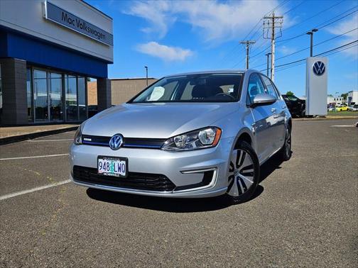2016 Volkswagen e-Golf SE