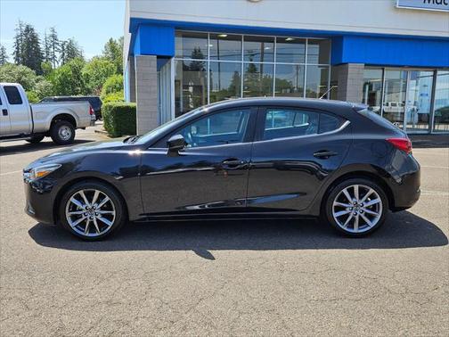 2018 Mazda Mazda3 Touring