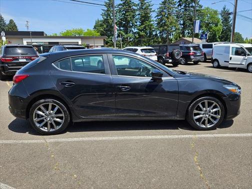 2018 Mazda Mazda3 Touring