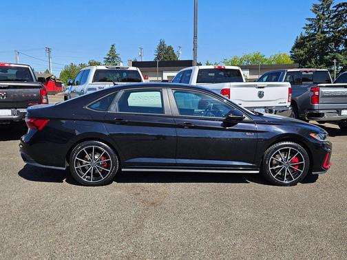 Deep Black Pearl 2025 Volkswagen Jetta GLI 2.0T Autobahn
