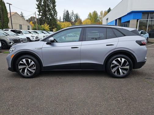 2023 Volkswagen ID.4 Pro