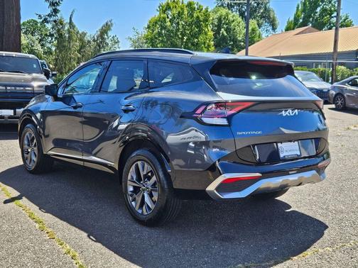 Gravity Gray 2023 Kia Sportage Hybrid SX-Prestige