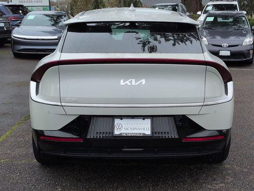 2022 Kia EV6 Wind