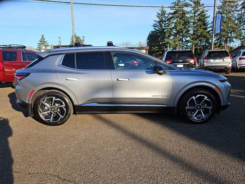 2024 Chevrolet Equinox EV 2LT