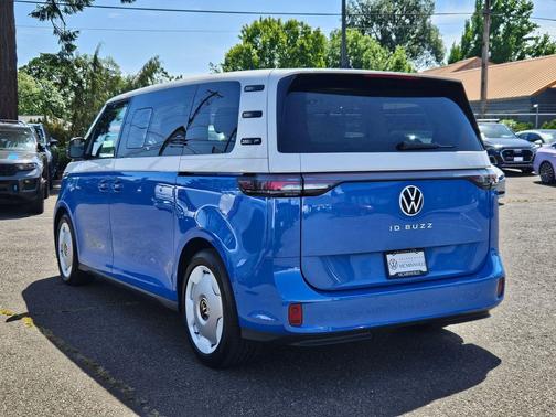 Cabana Blue 2025 Volkswagen ID. Buzz 1st Edition