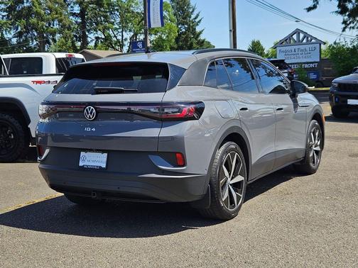 Pure Gray 2023 Volkswagen ID.4 AWD Pro S