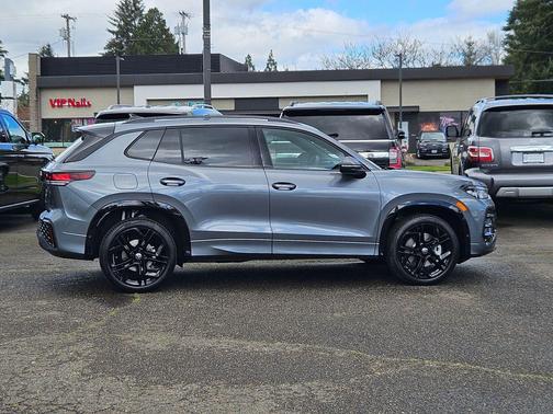 platinum gray metallic 2026 Volkswagen Tiguan 2.0T SE R-Line Black 4MOTION