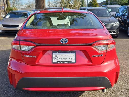 2020 Toyota Corolla Hybrid LE