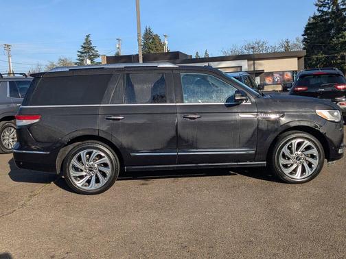 2024 Lincoln Navigator Reserve