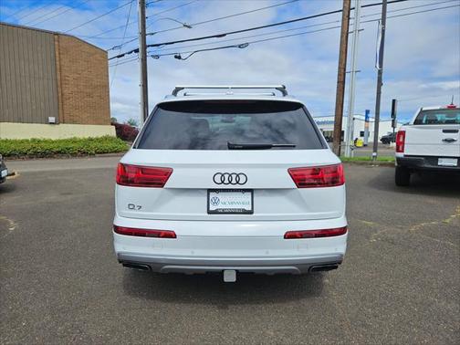 2019 Audi Q7 55 Prestige