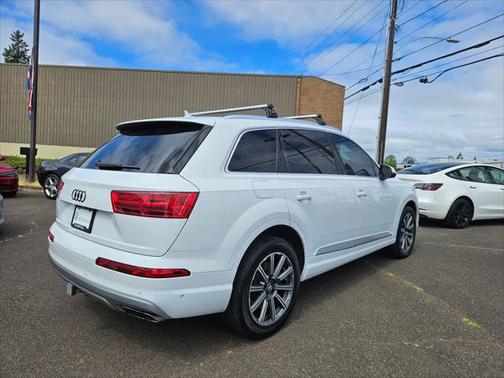 2019 Audi Q7 55 Prestige