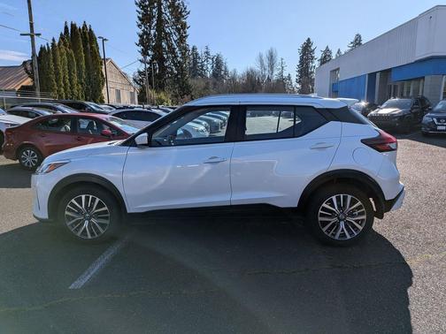 2021 Nissan Kicks SV