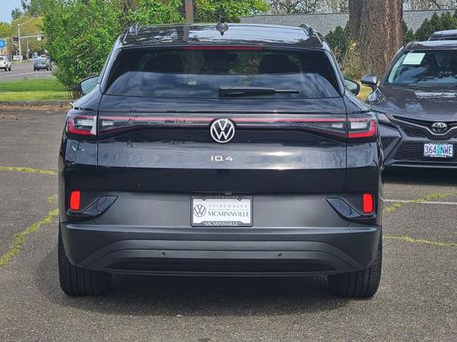 Deep Black Pearl 2023 Volkswagen ID.4 Pro S