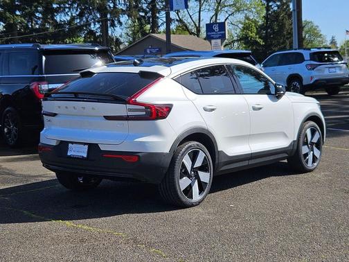 Crystal White Metallic 2023 Volvo C40 Recharge Pure Electric Twin Ultimate