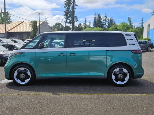 Mahi Green 2025 Volkswagen ID. Buzz Pro S Plus with 4MOTION