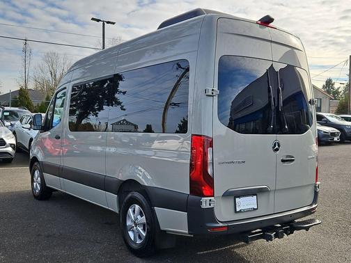 2023 Mercedes-Benz Sprinter 2500 Standard Roof