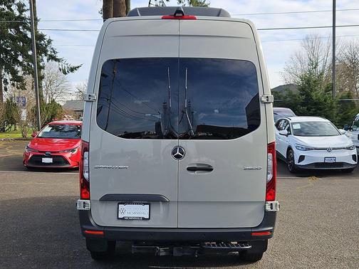 2023 Mercedes-Benz Sprinter 2500 Standard Roof