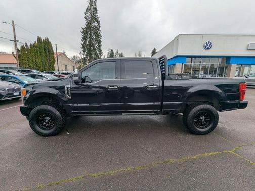 Agate Black Metallic 2019 Ford F-350 Platinum