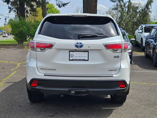 Blizzard Pearl 2015 Toyota Highlander Hybrid Platinum