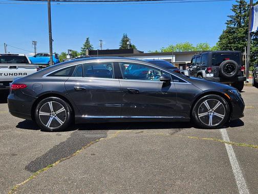 Obsidian Black Metallic 2022 Mercedes-Benz EQS 450+ 4MATIC