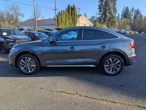 2023 Audi Q5 45 S line Premium Plus