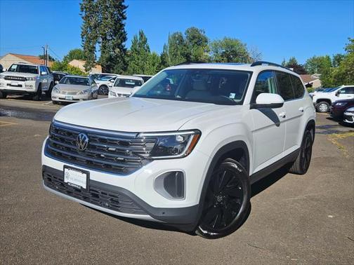 2025 Volkswagen Atlas 2.0T SE w/Technology 4MOTION