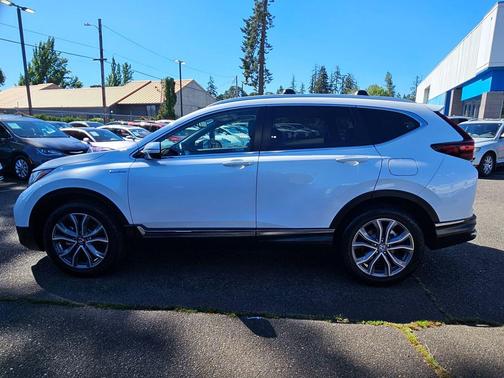 Platinum White Pearl 2022 Honda CR-V Hybrid Touring