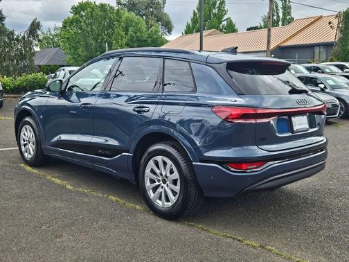Plasma Blue Metallic 2025 Audi Q6 e-tron Premium