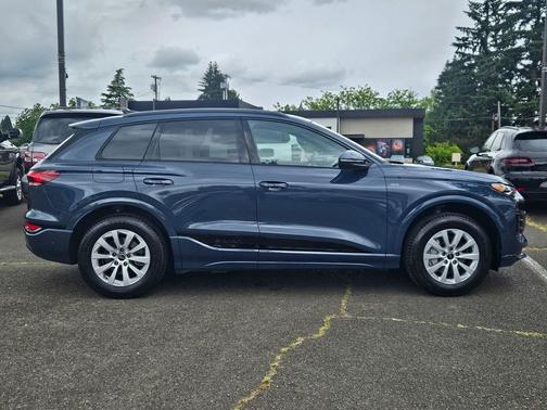 Plasma Blue Metallic 2025 Audi Q6 e-tron Premium