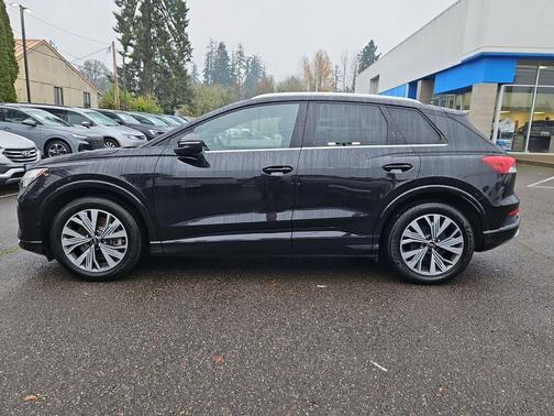 2023 Audi Q4 e-tron Premium Plus 40 RWD