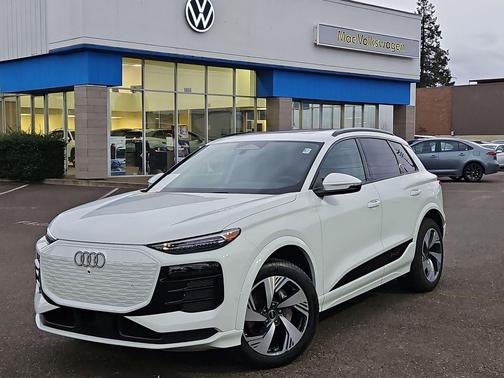 2025 Audi Q6 e-tron Premium Plus quattro