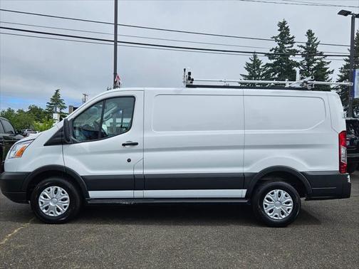 2018 Ford Transit-250 Base