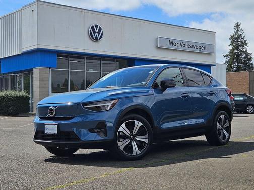 2023 Volvo C40 Recharge Pure Electric Twin Plus