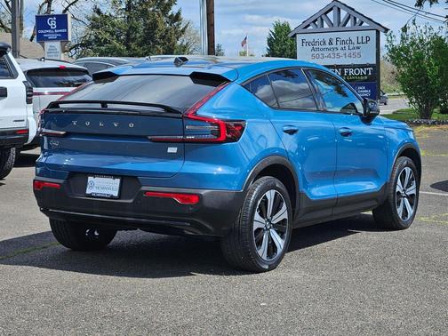 2023 Volvo C40 Recharge Pure Electric Twin Plus